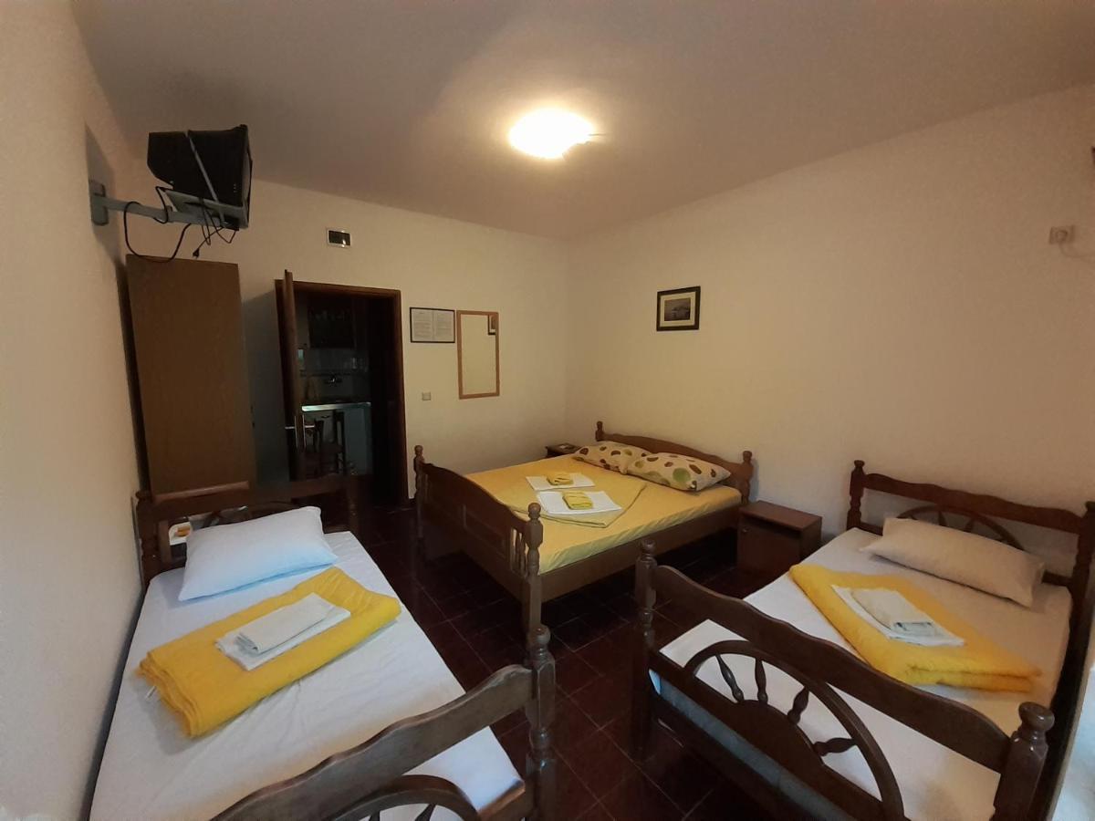 Stevovic Apartments Tivat Zewnętrze zdjęcie