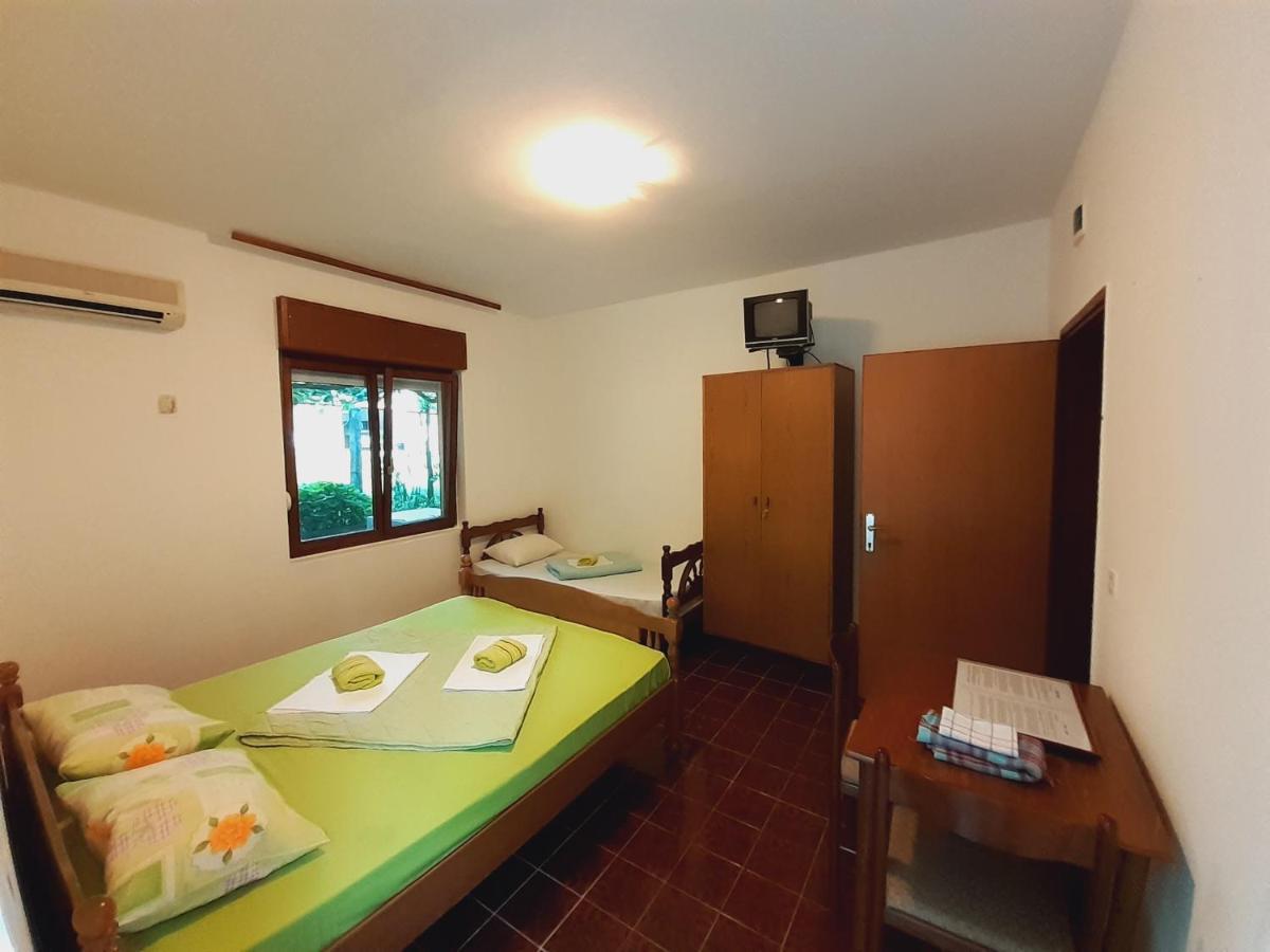 Stevovic Apartments Tivat Zewnętrze zdjęcie