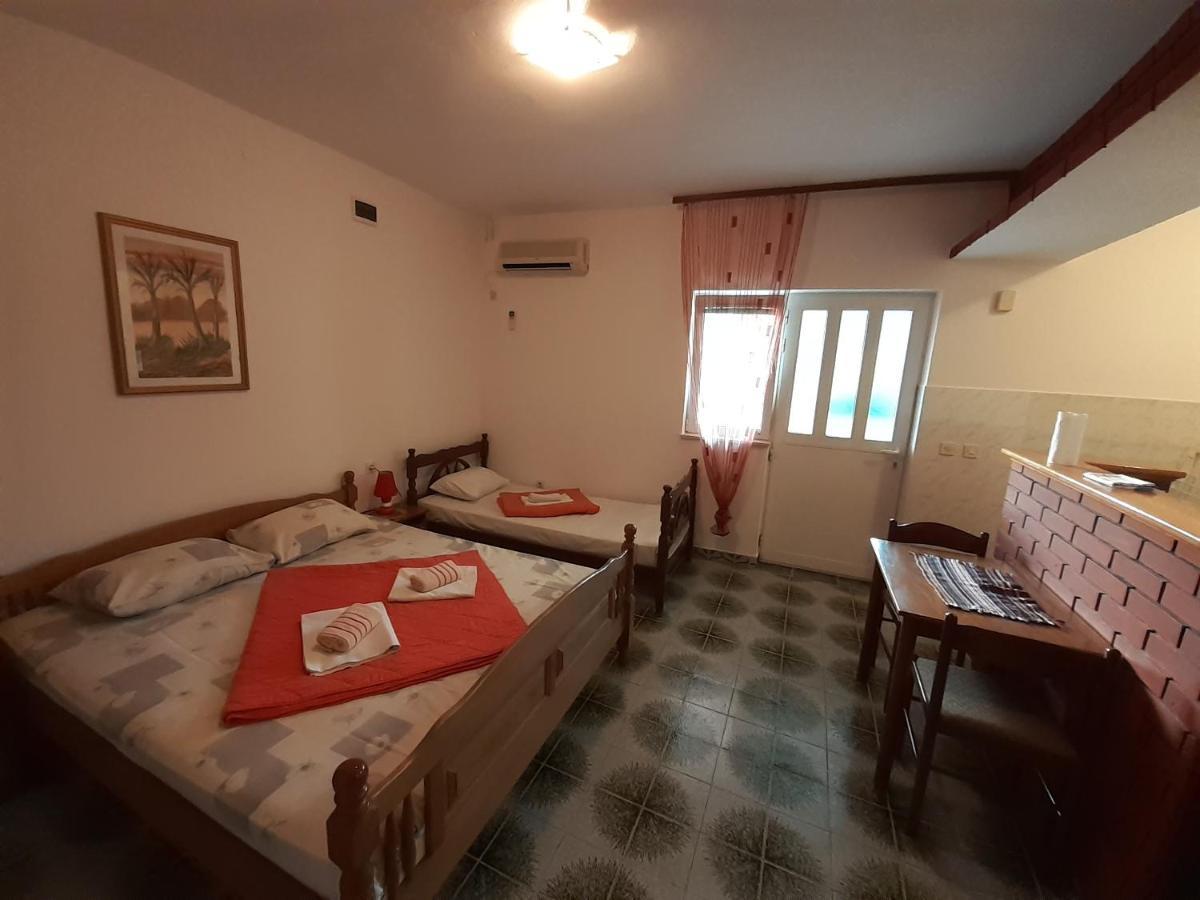 Stevovic Apartments Tivat Zewnętrze zdjęcie