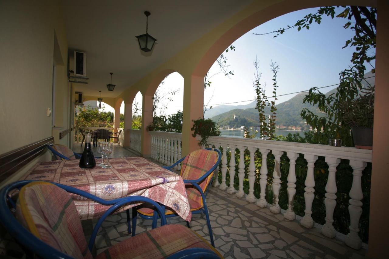 Stevovic Apartments Tivat Zewnętrze zdjęcie